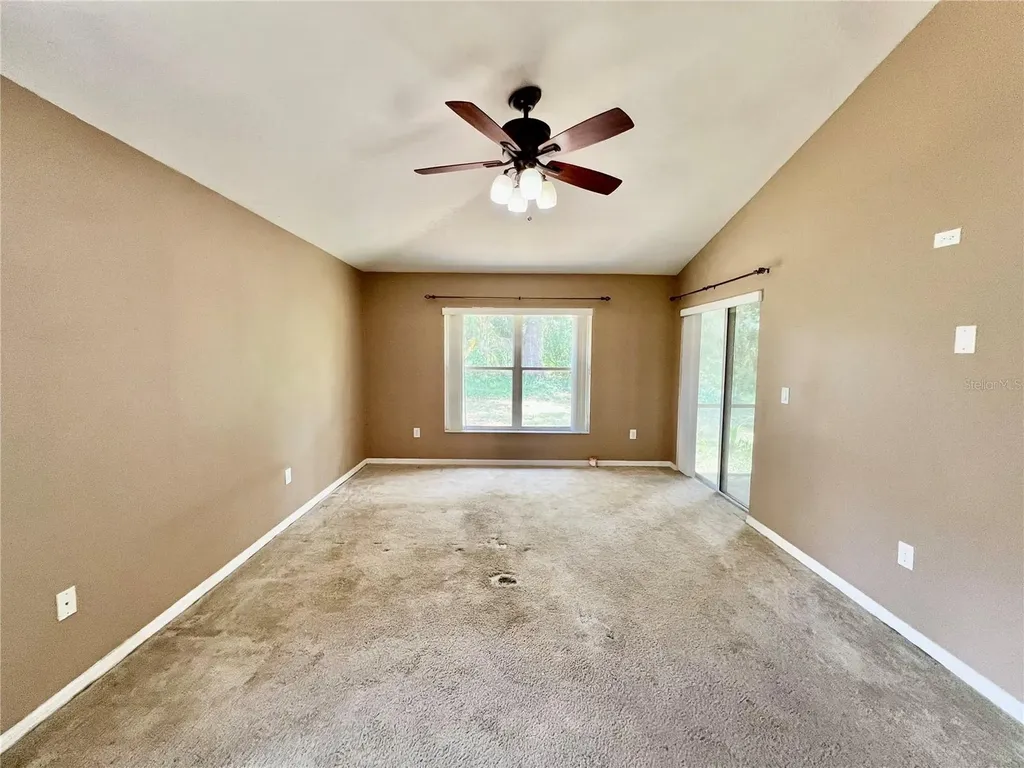 18241 Collridge Drive Tampa FL 33647