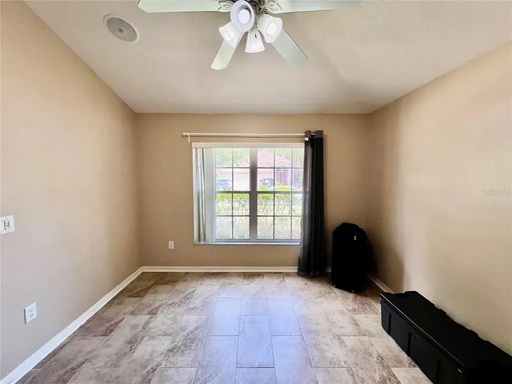18241 Collridge Drive Tampa FL 33647