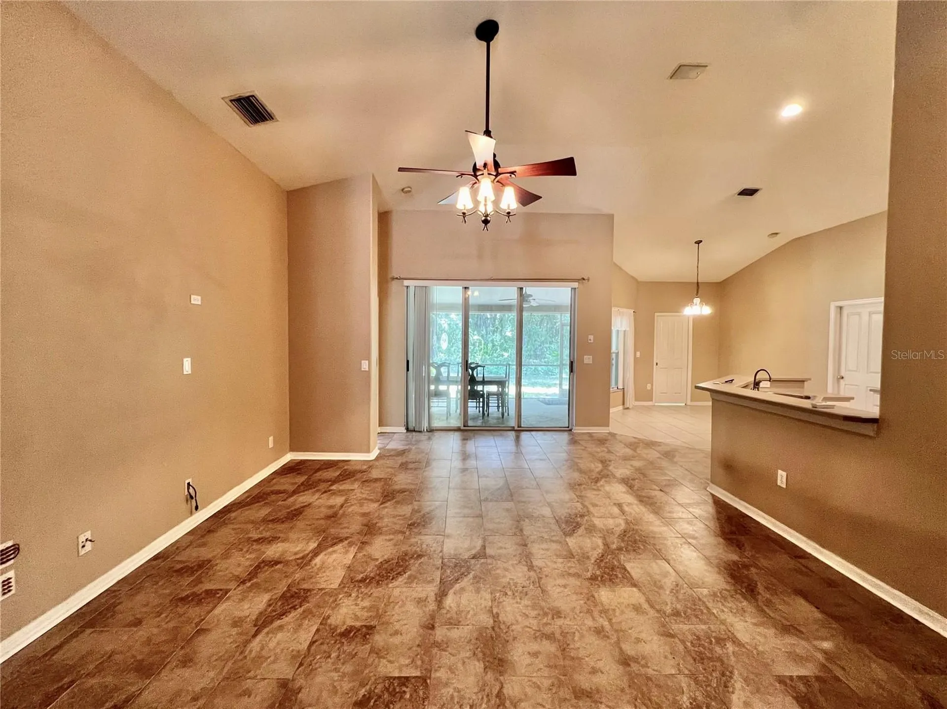 18241 Collridge Drive Tampa FL 33647