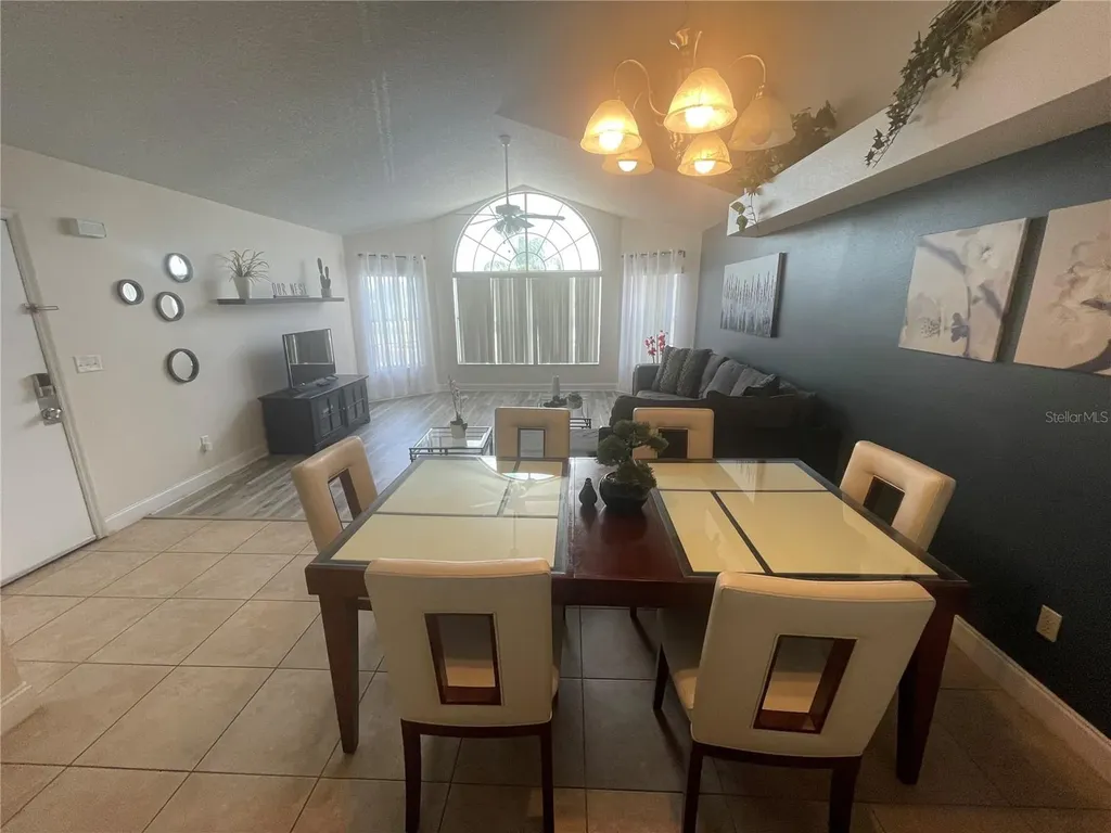 2747 N Poinciana Boulevard Kissimmee FL 34746