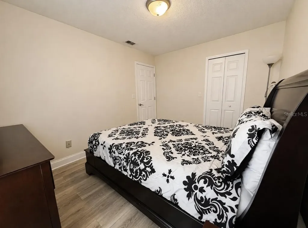 2747 N Poinciana Boulevard Kissimmee FL 34746