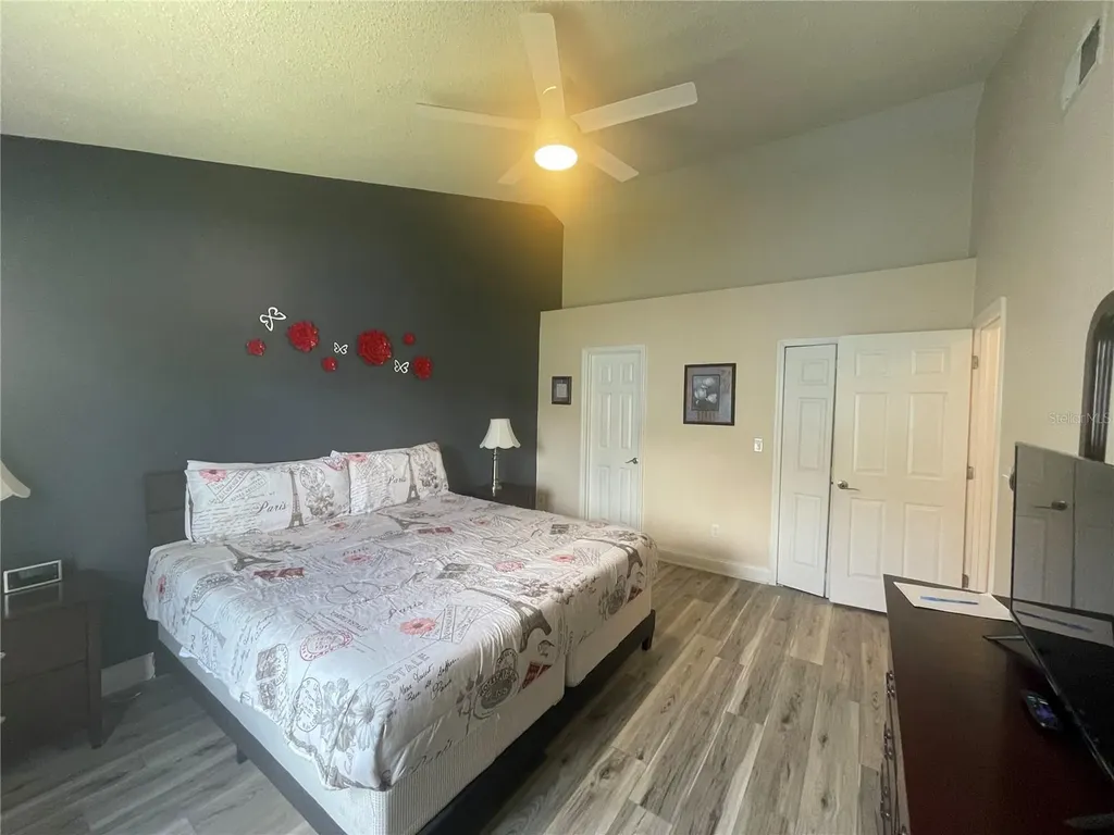 2747 N Poinciana Boulevard Kissimmee FL 34746
