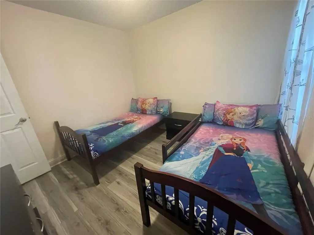 2747 N Poinciana Boulevard Kissimmee FL 34746