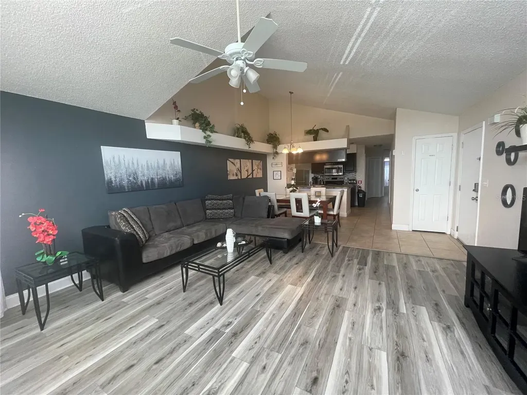 2747 N Poinciana Boulevard Kissimmee FL 34746