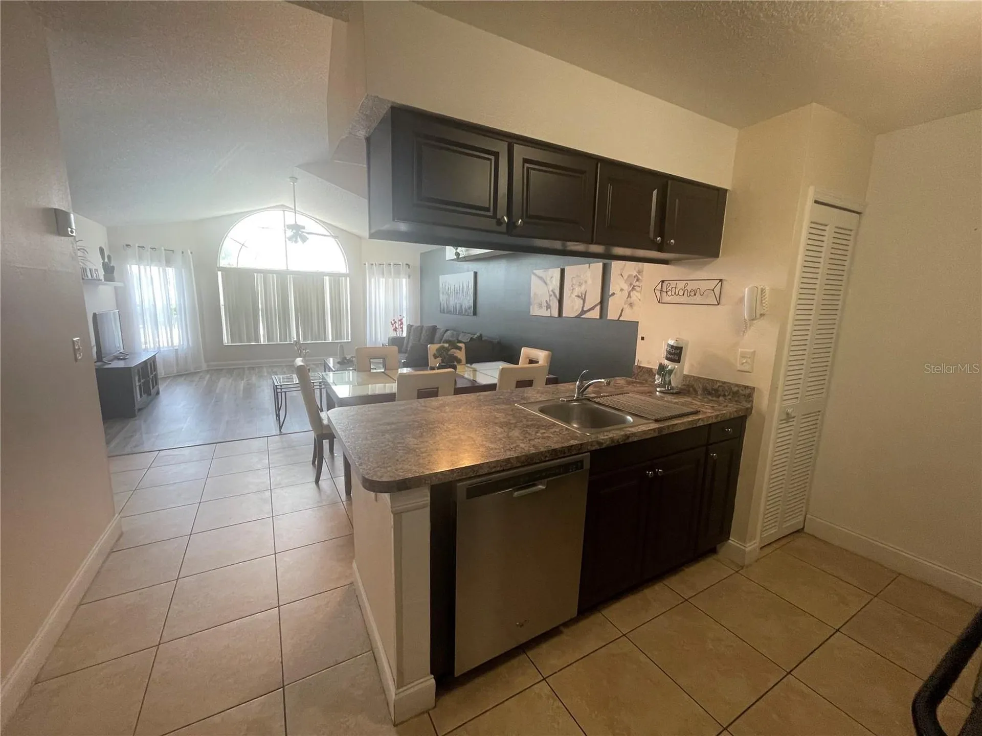 2747 N Poinciana Boulevard Kissimmee FL 34746