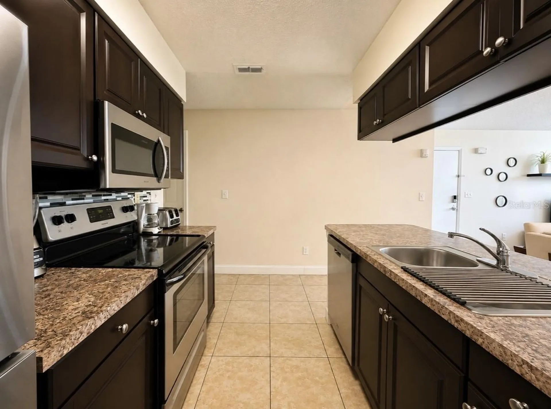 2747 N Poinciana Boulevard Kissimmee FL 34746