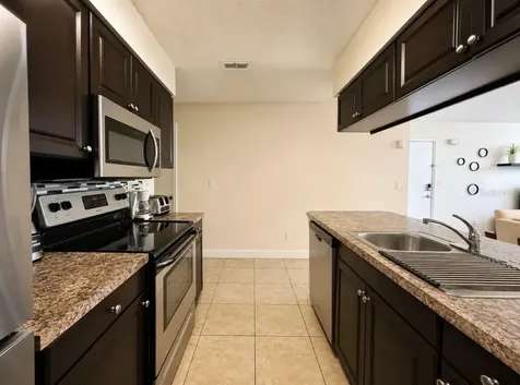 2747 N Poinciana Boulevard Kissimmee FL 34746