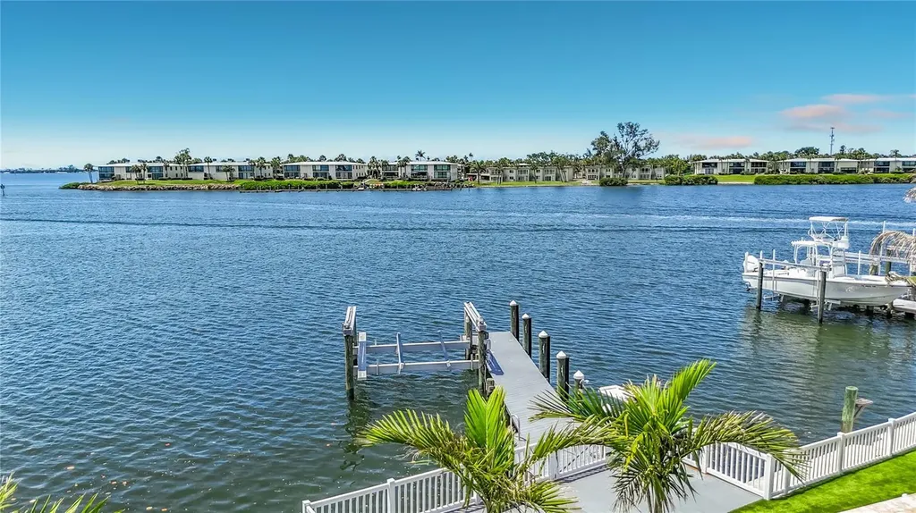 605 Key Royale Drive Bradenton Beach FL 34217