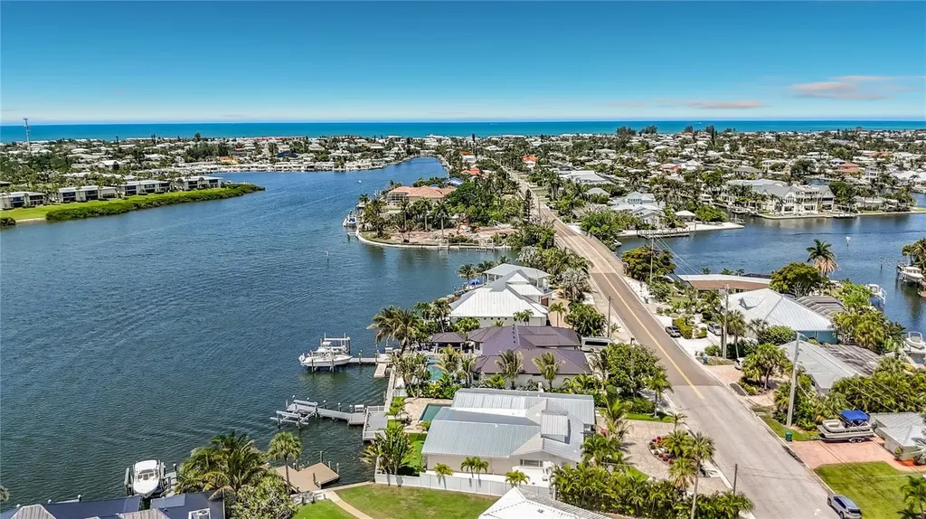 605 Key Royale Drive Bradenton Beach FL 34217