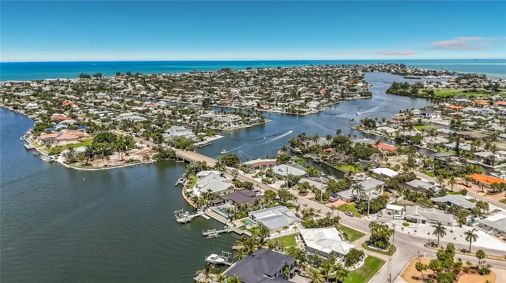605 Key Royale Drive Bradenton Beach FL 34217