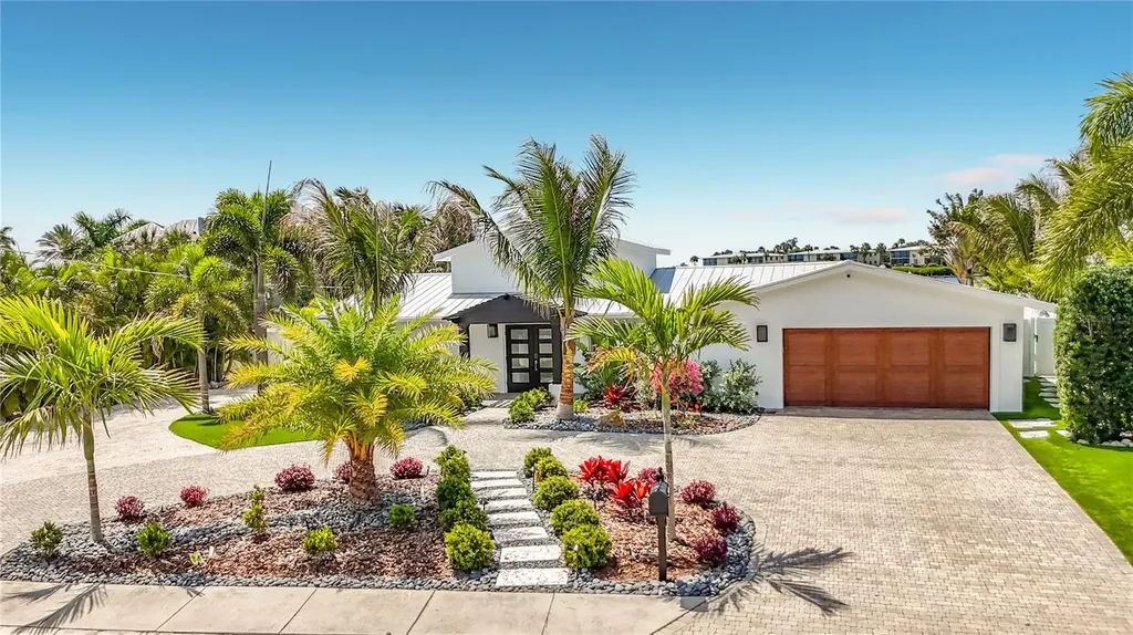 605 Key Royale Drive Bradenton Beach FL 34217