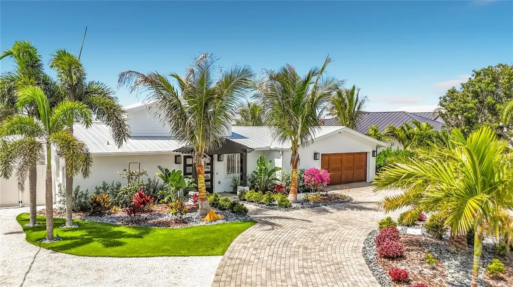 605 Key Royale Drive Bradenton Beach FL 34217