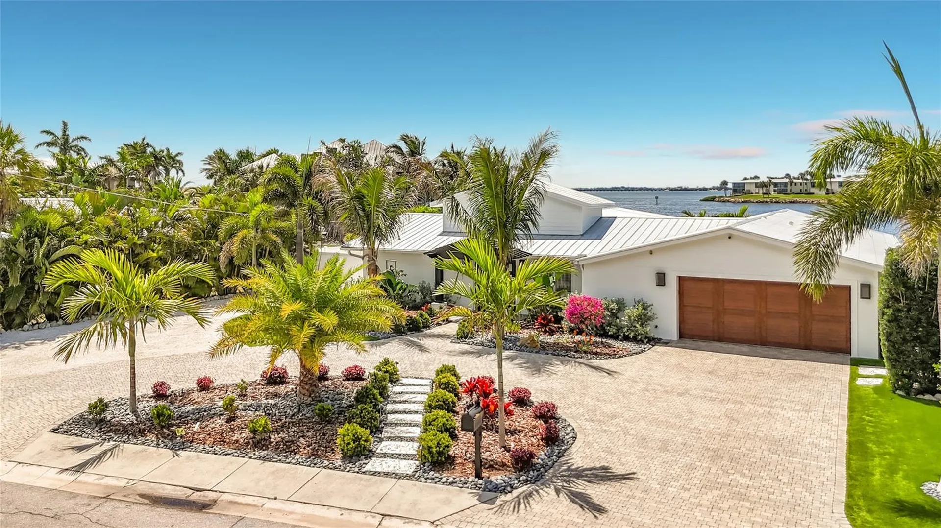 605 Key Royale Drive Bradenton Beach FL 34217