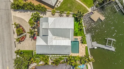 605 Key Royale Drive Bradenton Beach FL 34217