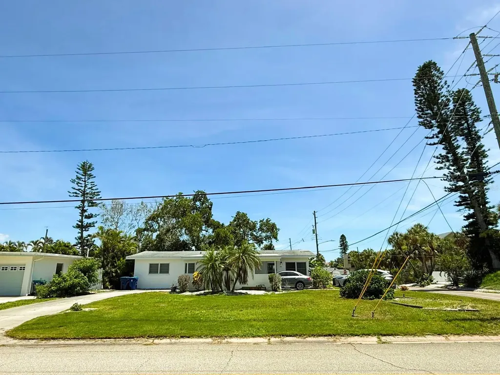 301 41st Avenue St Pete Beach FL 33706