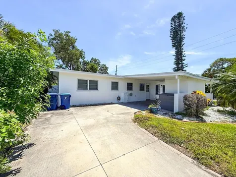 301 41st Avenue St Pete Beach FL 33706