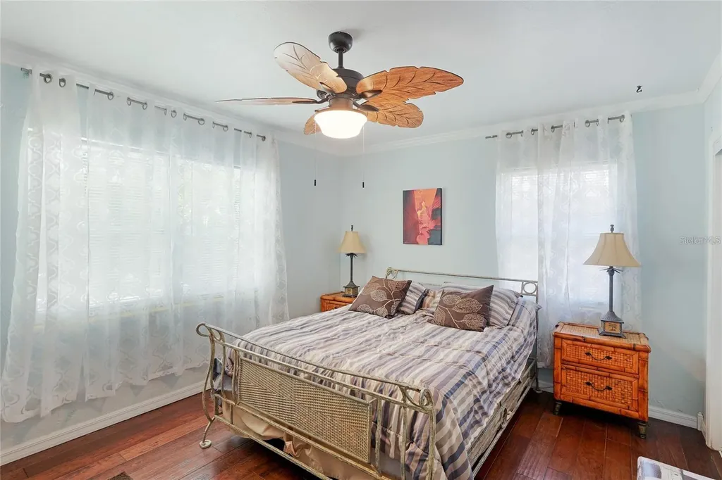 864 41st Street Sarasota FL 34234