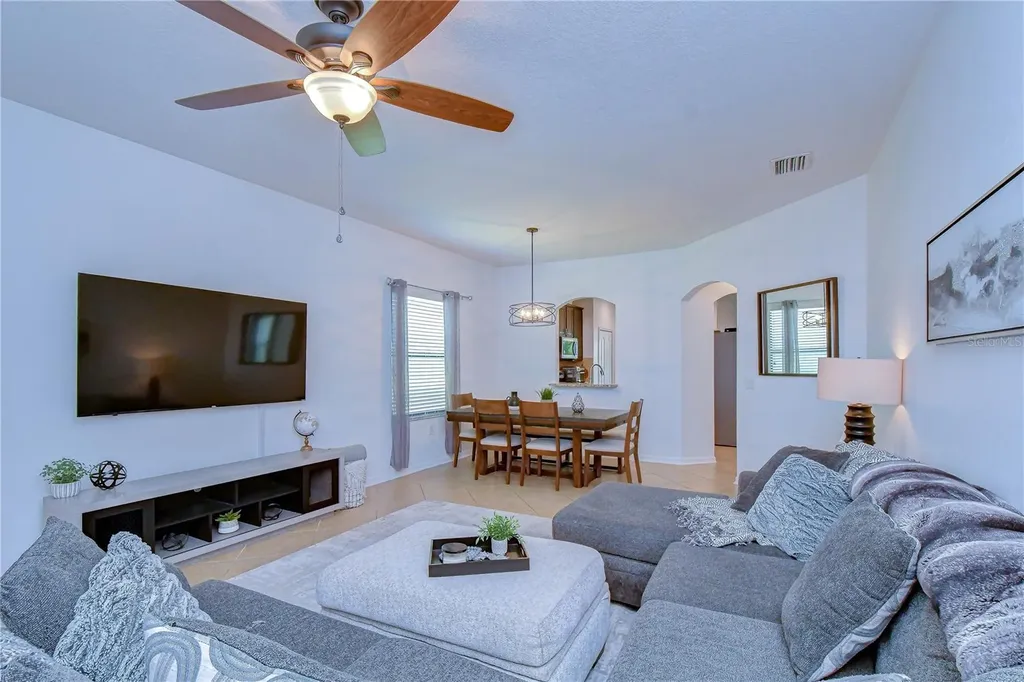 7847 Tuscany Woods Drive Tampa FL 33647
