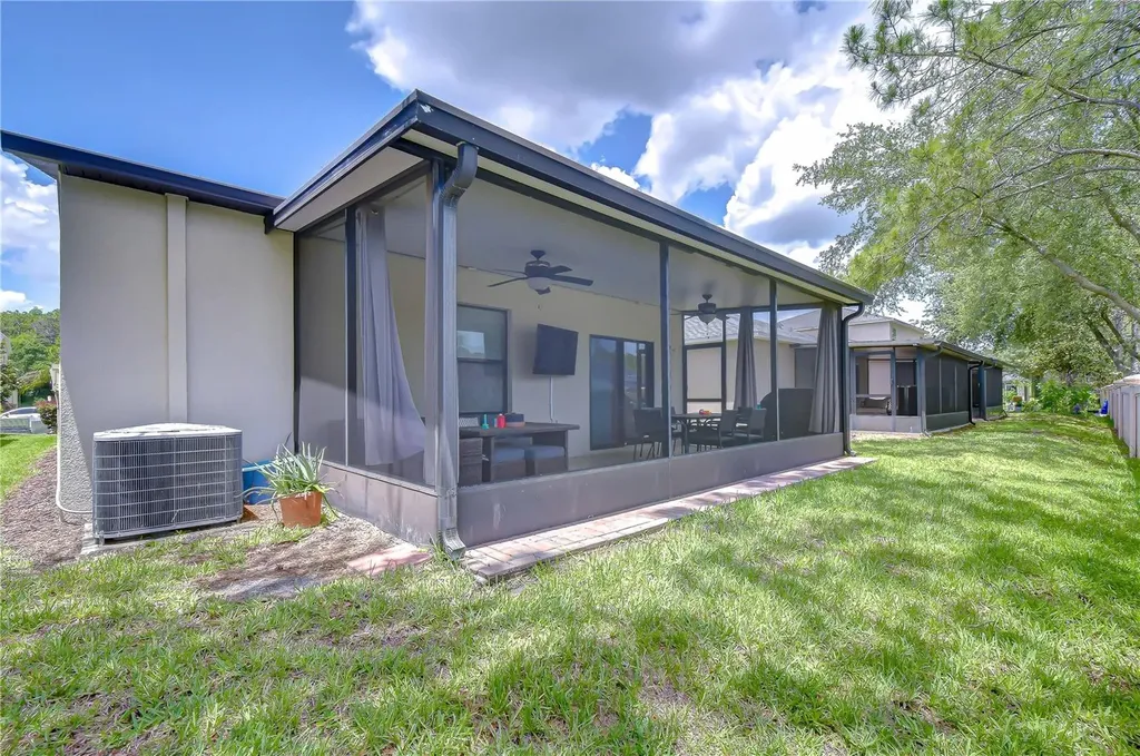 7847 Tuscany Woods Drive Tampa FL 33647