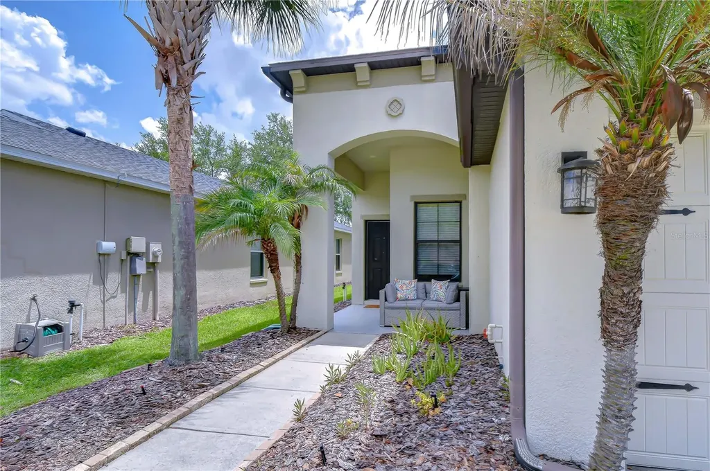 7847 Tuscany Woods Drive Tampa FL 33647