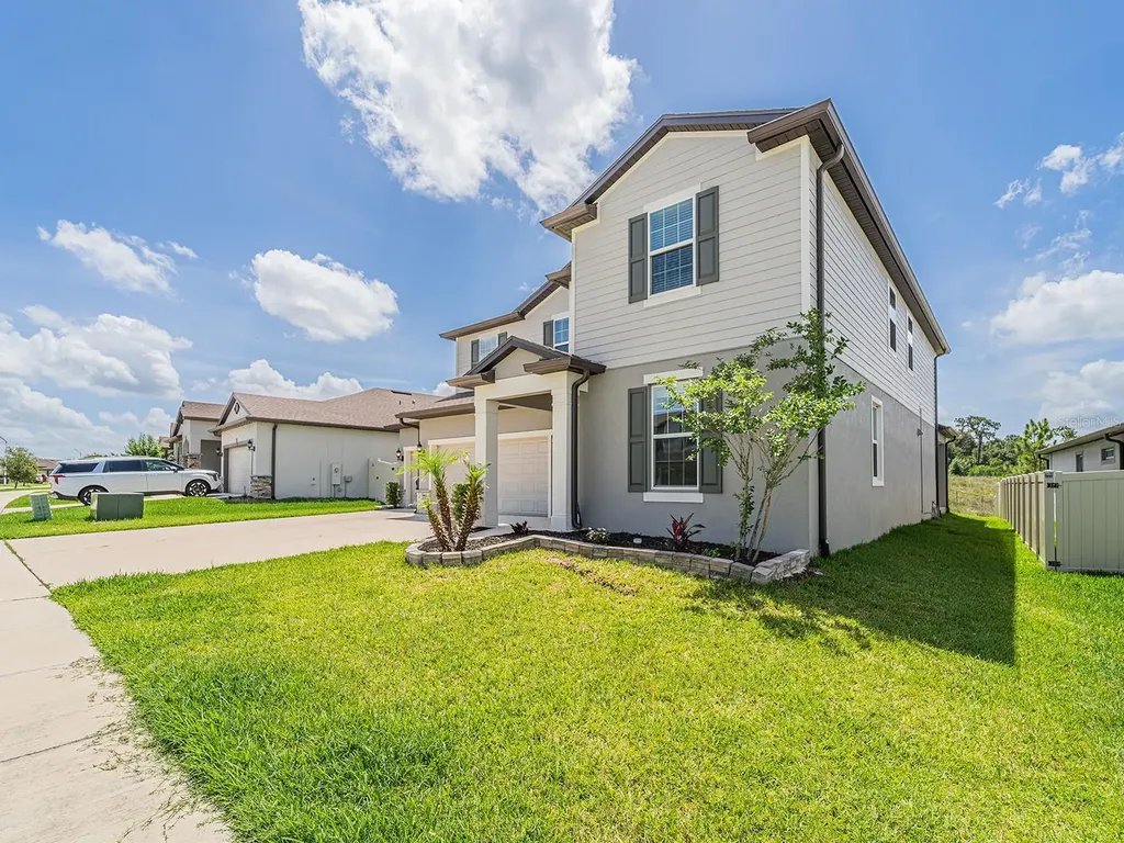 9475 Ibis Grove Boulevard Wesley Chapel FL 33545