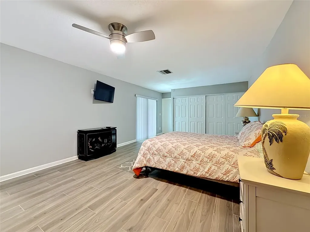 355 Boca Ciega Point Boulevard St Petersburg FL 33708