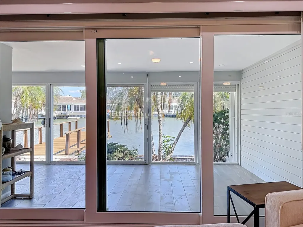 355 Boca Ciega Point Boulevard St Petersburg FL 33708