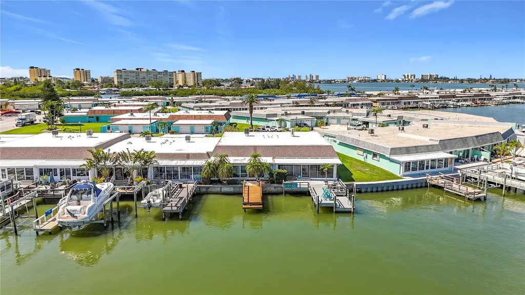 355 Boca Ciega Point Boulevard St Petersburg FL 33708