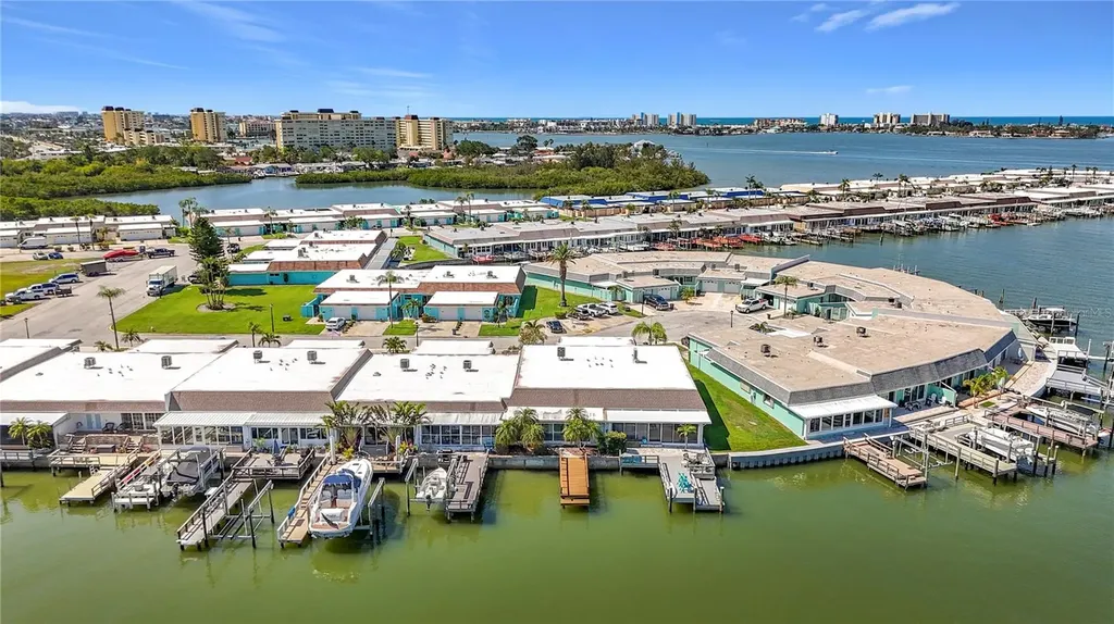 355 Boca Ciega Point Boulevard St Petersburg FL 33708