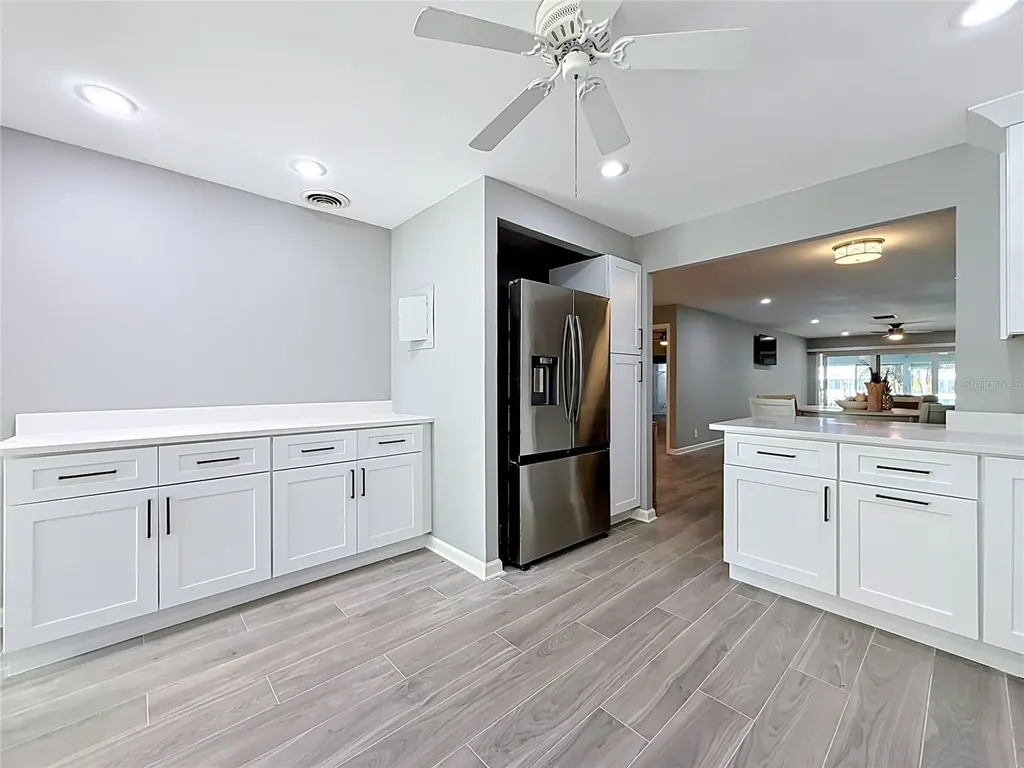 355 Boca Ciega Point Boulevard St Petersburg FL 33708
