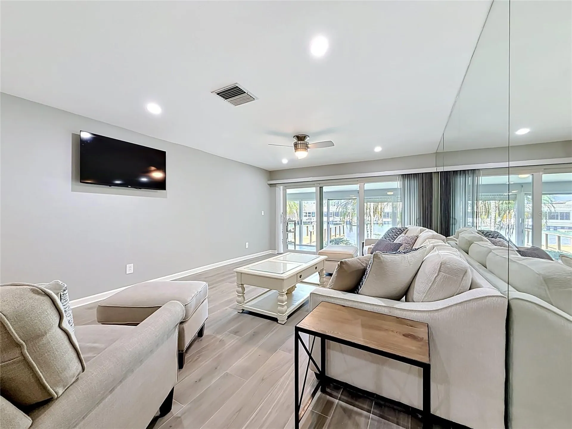 355 Boca Ciega Point Boulevard St Petersburg FL 33708
