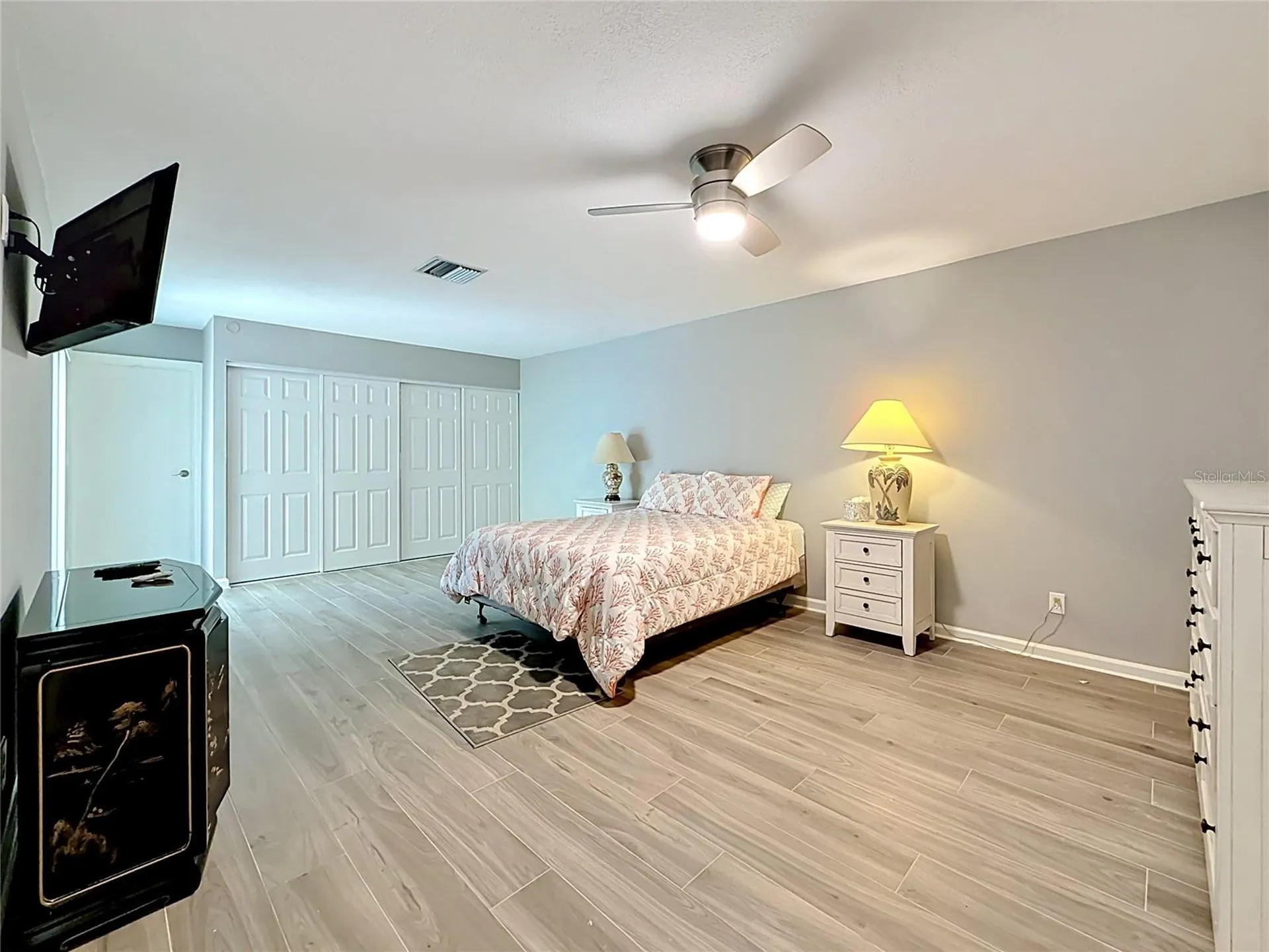 355 Boca Ciega Point Boulevard St Petersburg FL 33708