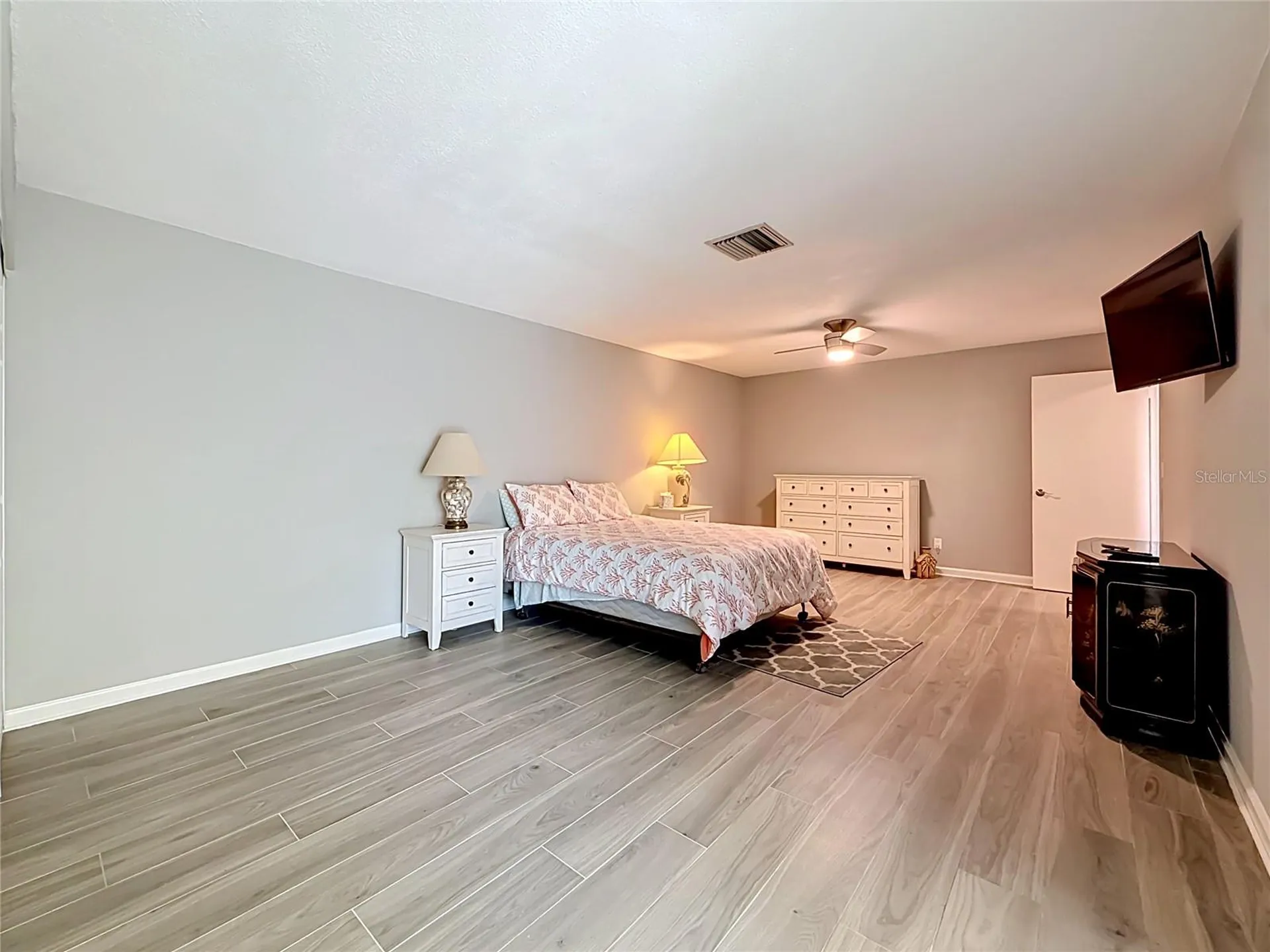 355 Boca Ciega Point Boulevard St Petersburg FL 33708