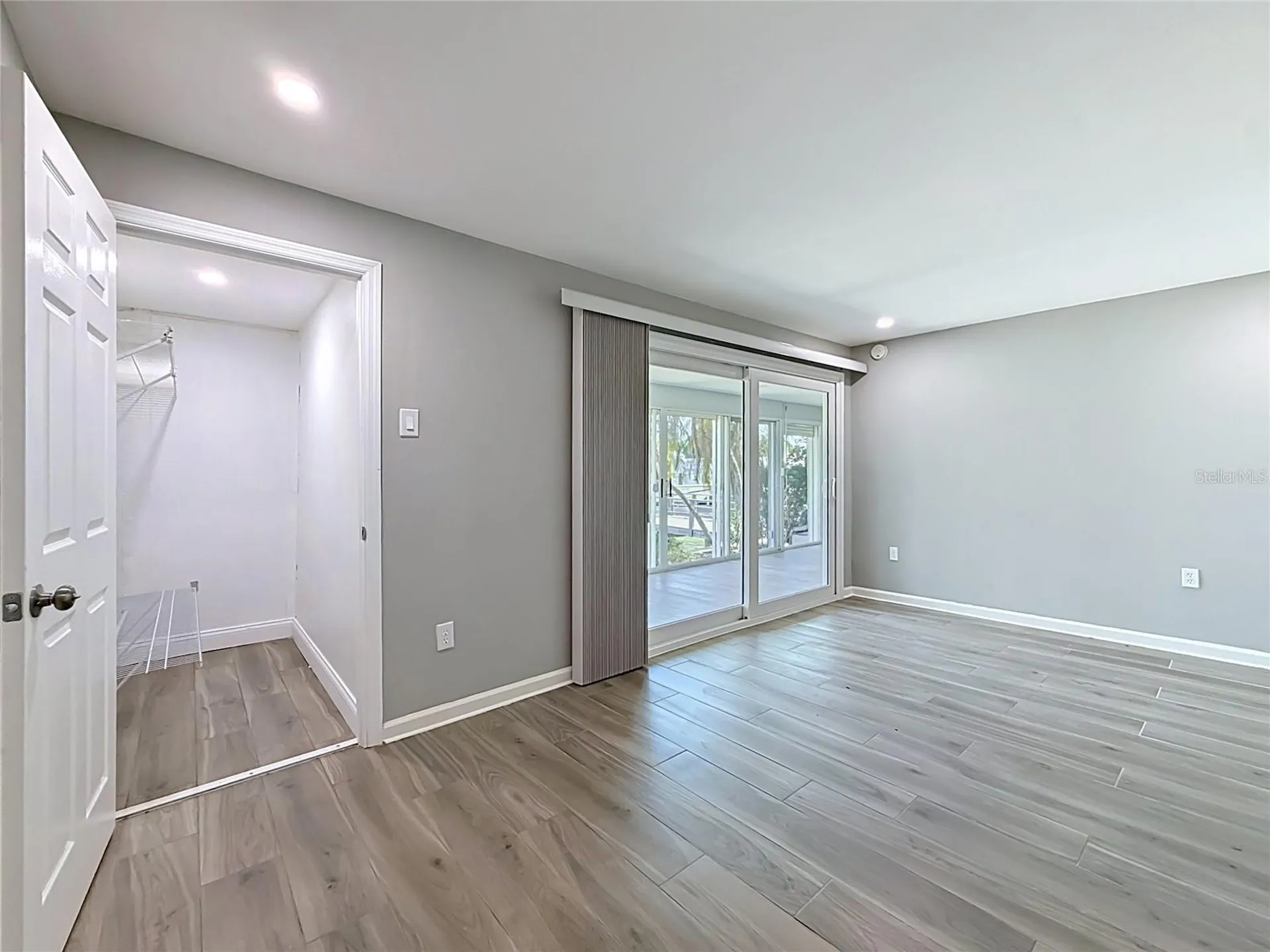 355 Boca Ciega Point Boulevard St Petersburg FL 33708