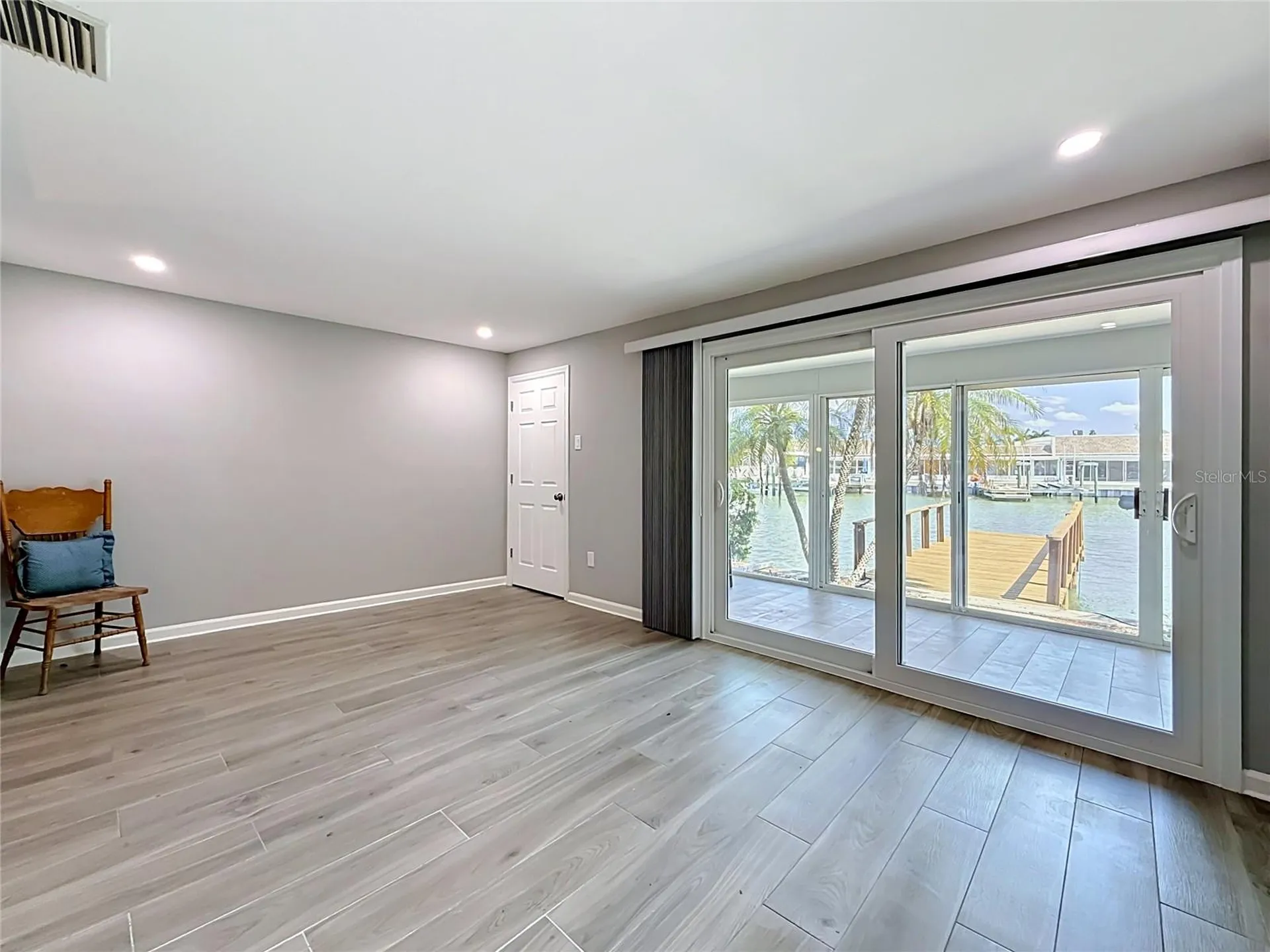 355 Boca Ciega Point Boulevard St Petersburg FL 33708