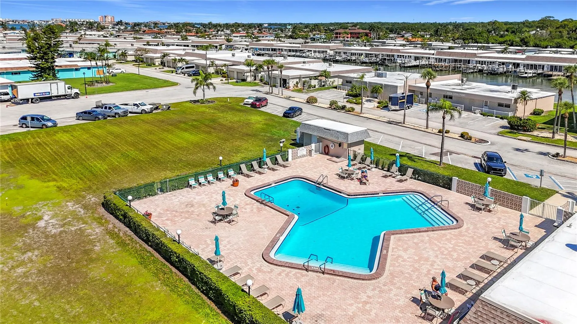 355 Boca Ciega Point Boulevard St Petersburg FL 33708