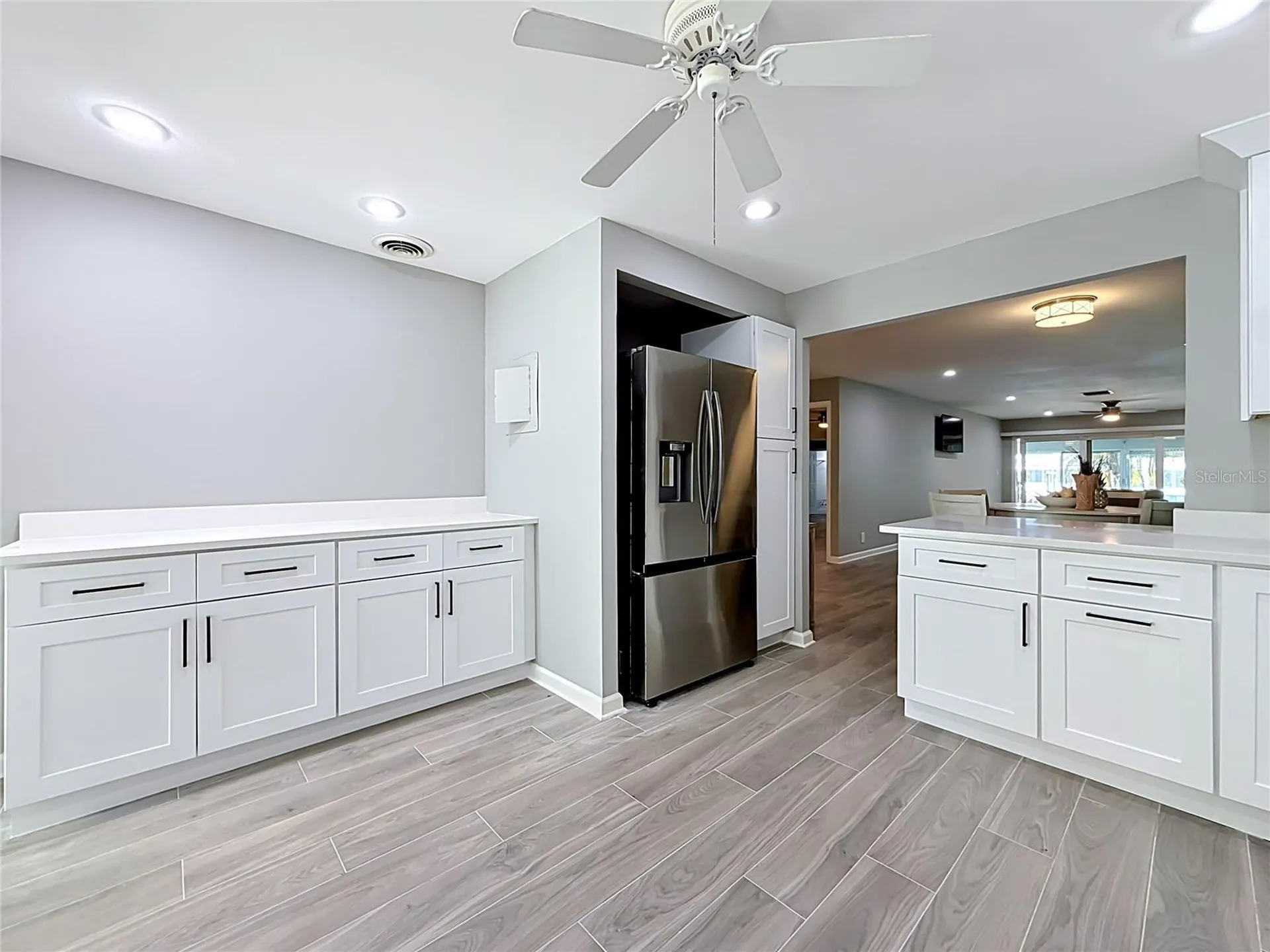 355 Boca Ciega Point Boulevard St Petersburg FL 33708