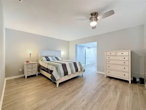 355 Boca Ciega Point Boulevard St Petersburg FL 33708