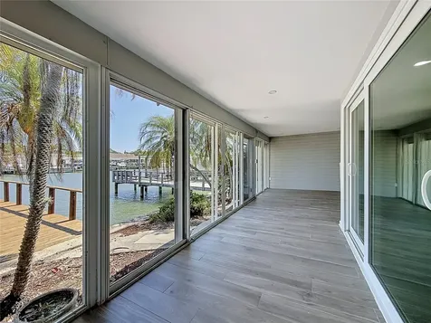 355 Boca Ciega Point Boulevard St Petersburg FL 33708