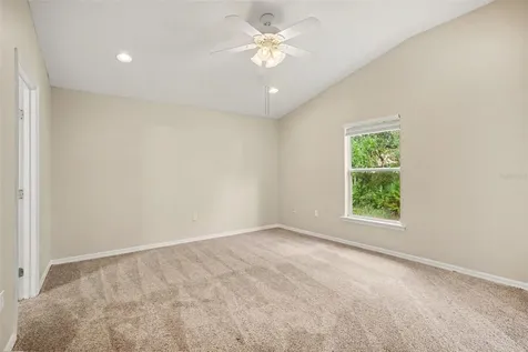 1906 Lakeview Way Kissimmee FL 34759