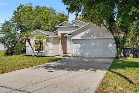 1906 Lakeview Way Kissimmee FL 34759