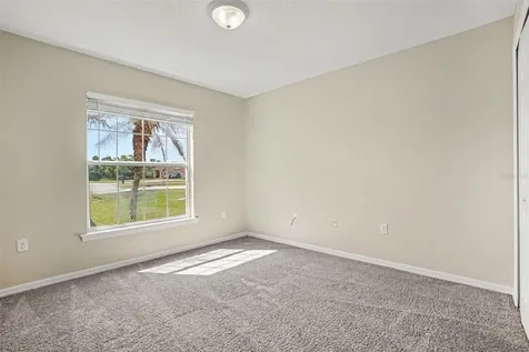 1906 Lakeview Way Kissimmee FL 34759