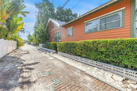 1114 3rd Street N St Petersburg FL 33701