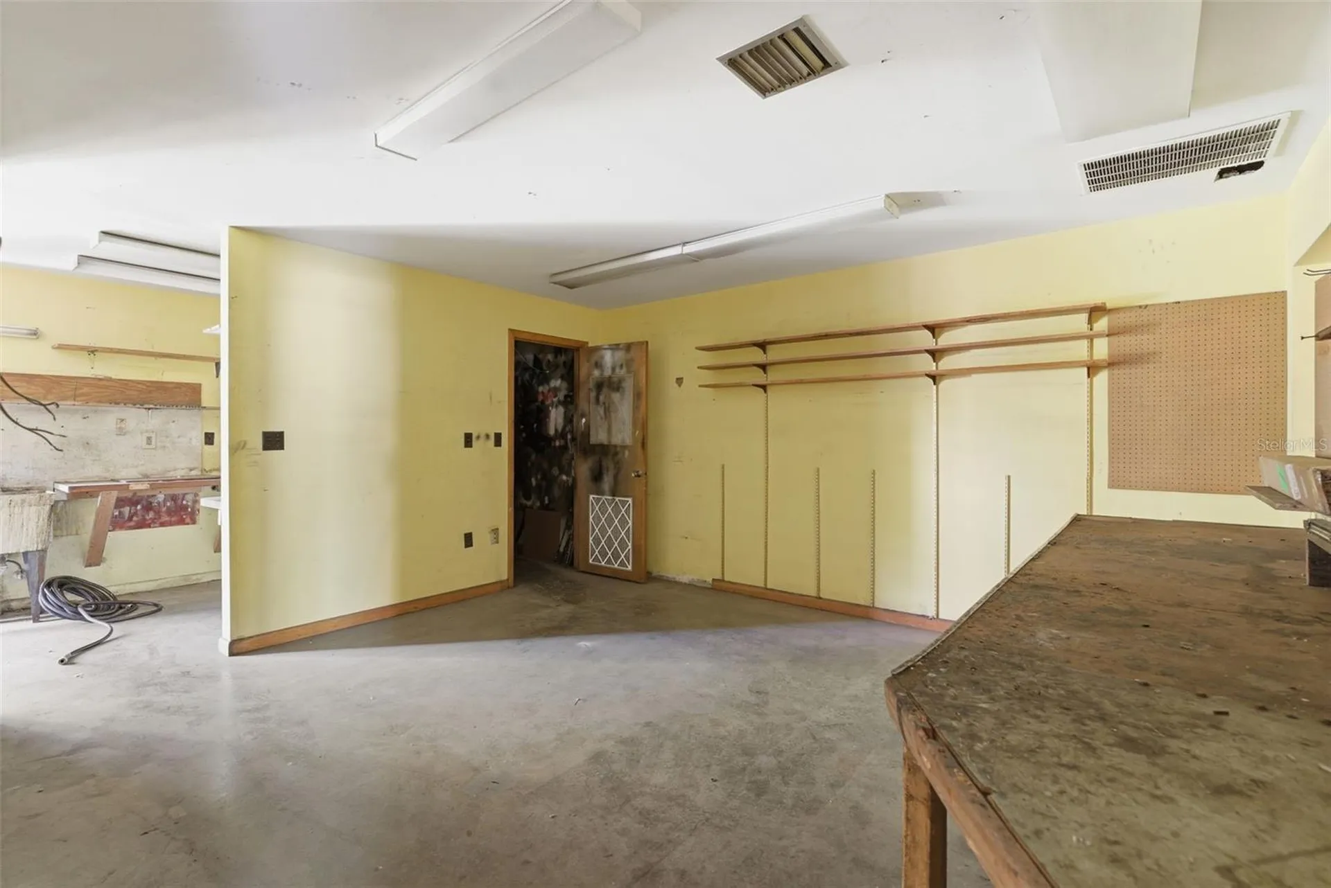 3233 W Bay To Bay Boulevard Tampa FL 33629
