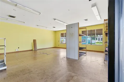 3233 W Bay To Bay Boulevard Tampa FL 33629