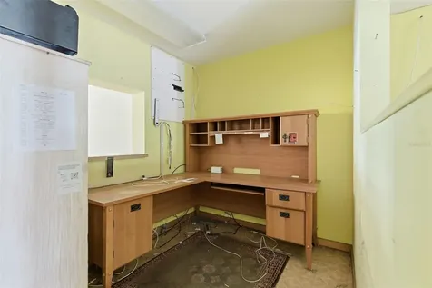 3233 W Bay To Bay Boulevard Tampa FL 33629