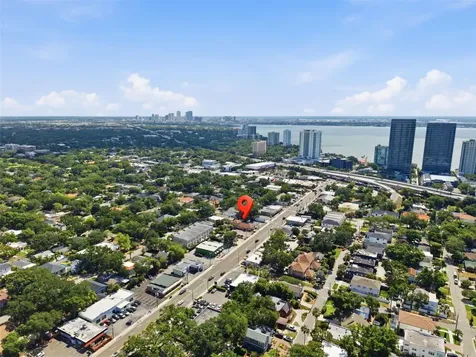 3233 W Bay To Bay Boulevard Tampa FL 33629