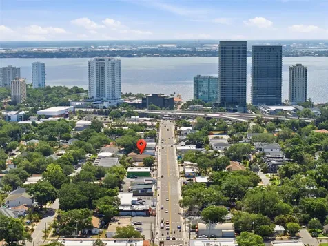 3233 W Bay To Bay Boulevard Tampa FL 33629