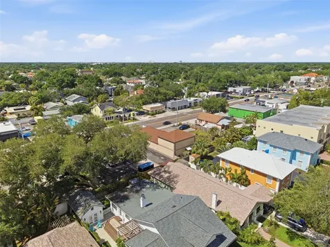 3233 W Bay To Bay Boulevard Tampa FL 33629