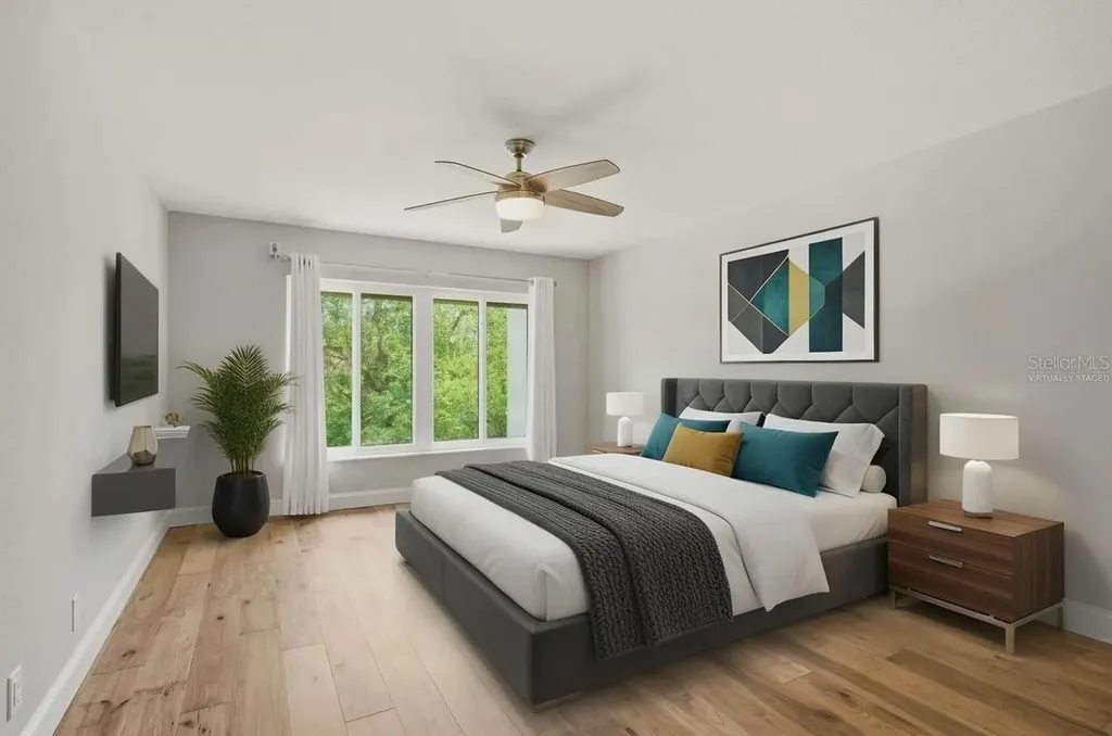 125 Mariner Drive Tarpon Springs FL 34689